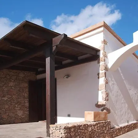 Pueblo Canario