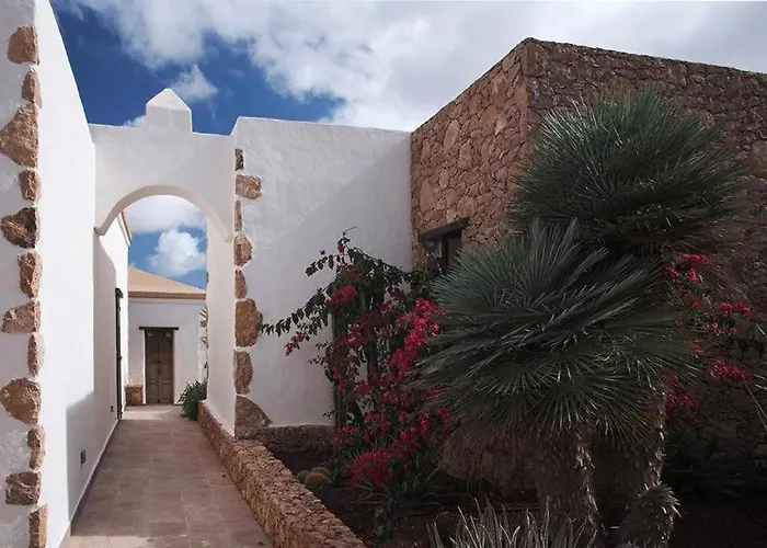Pueblo Canario Apart-hotel